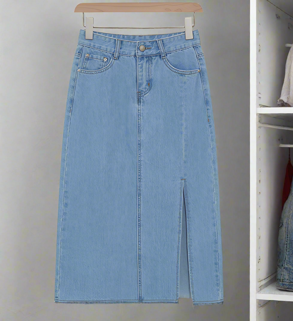 Denim side slit long women’s skirt.