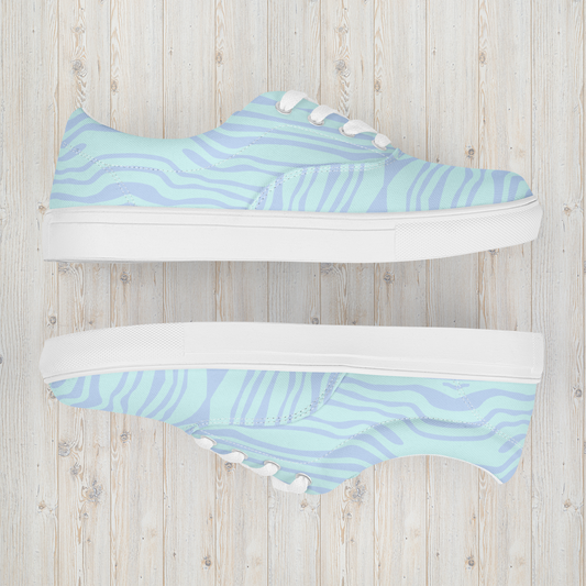 Light blue animal women’s lace-up canvas shoes.