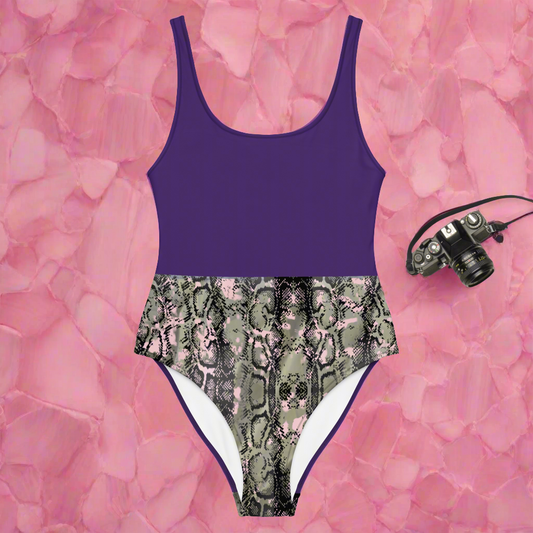 Maillot de bain une pièce femme animal violet et rose.