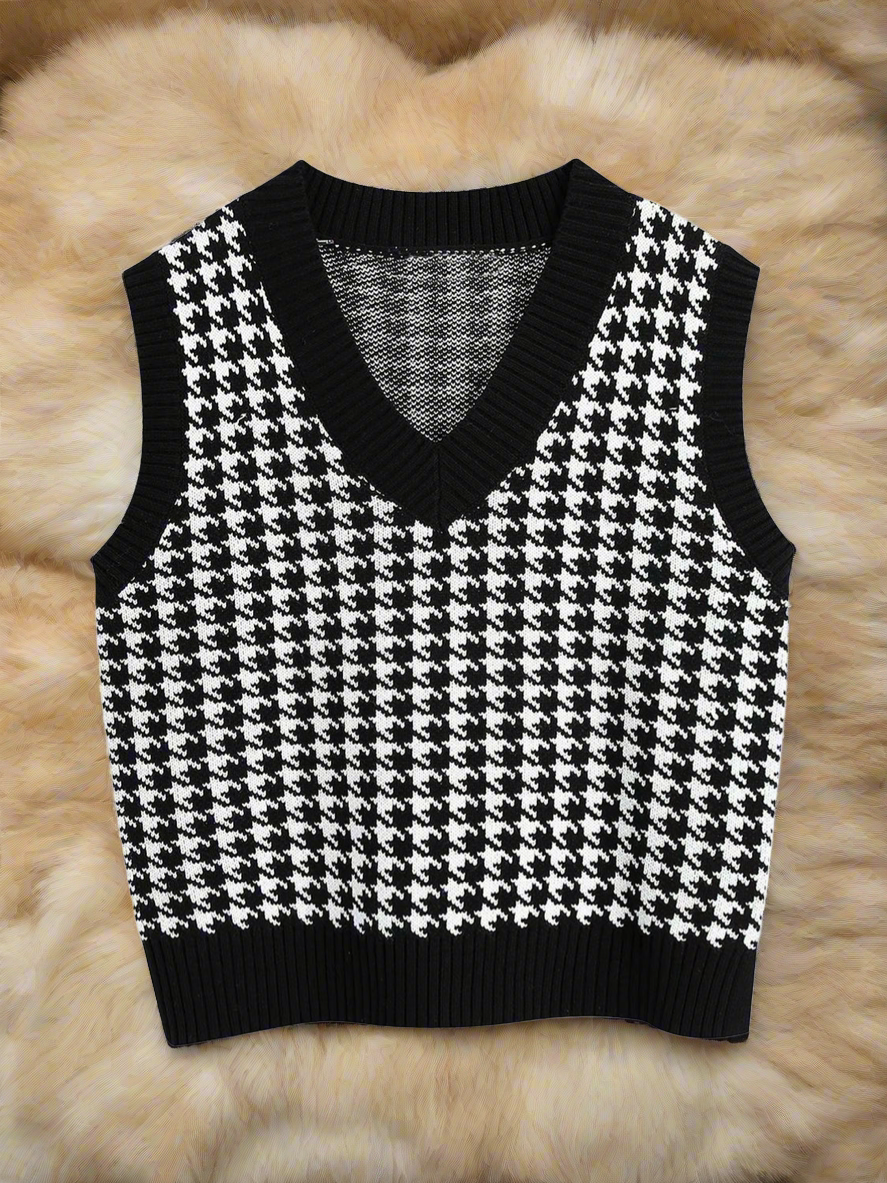 Houndstooth women’s sweater vest.