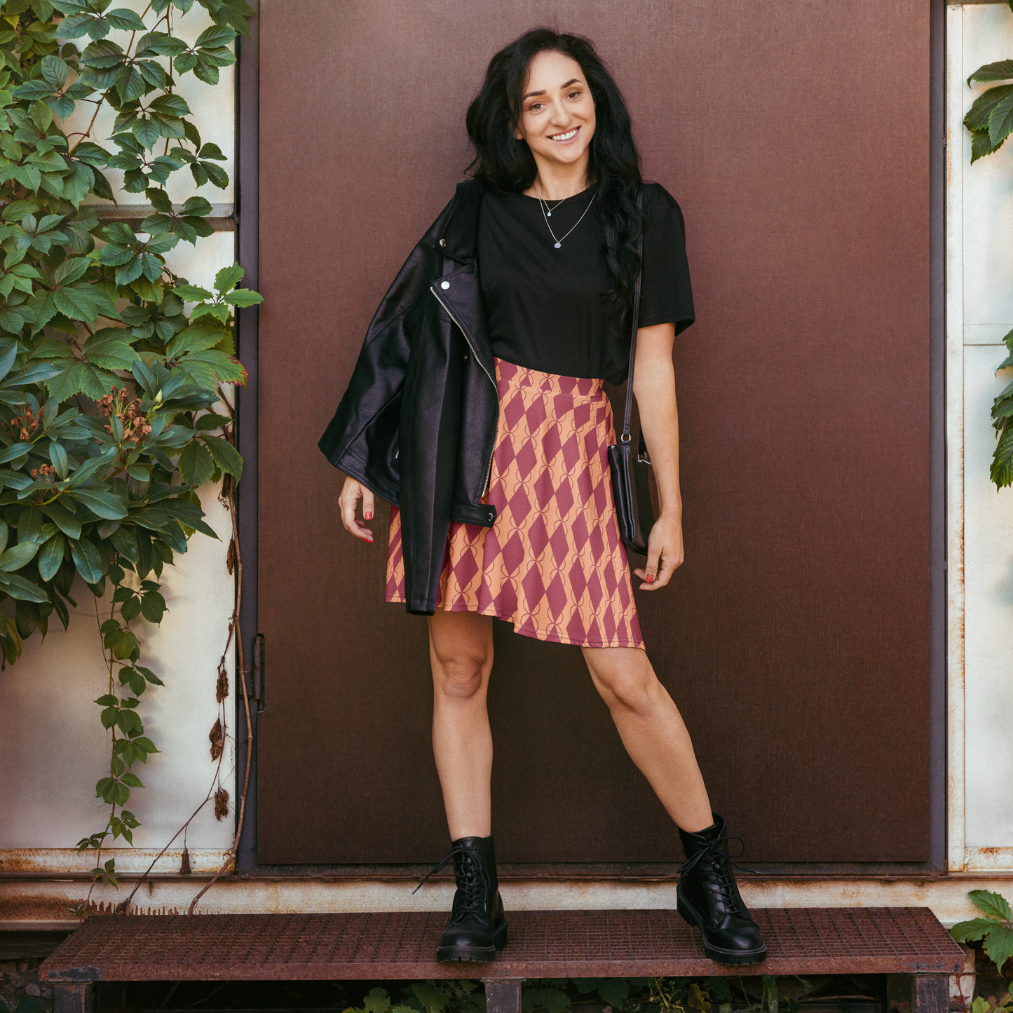 Light coral and maroon women’s skirt.