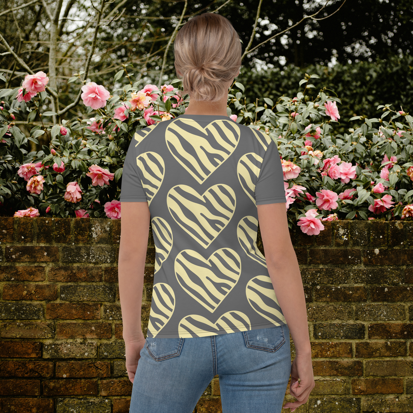 Gray and yellow animal women's t-shirt.