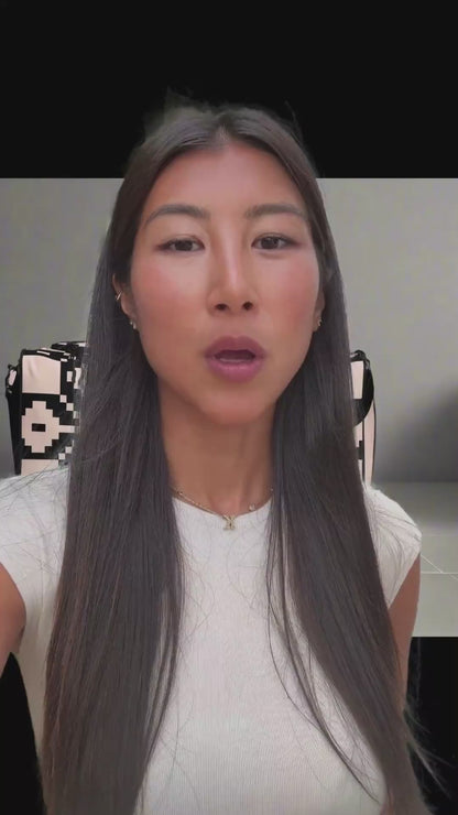 Light pink and black duffle bag video.
