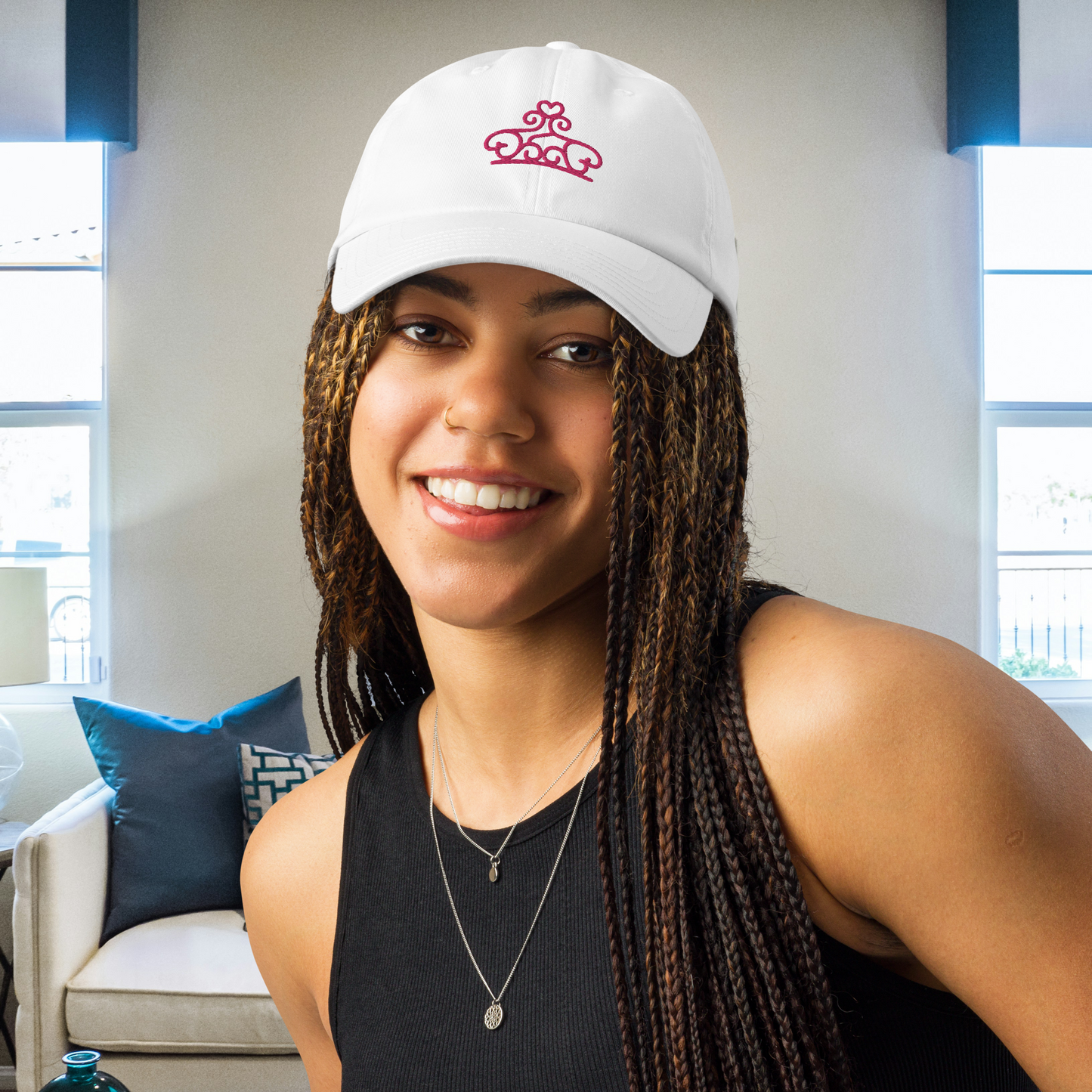 Polo piqué blanc neutre et rose vif Under Armour® Dad Hat.